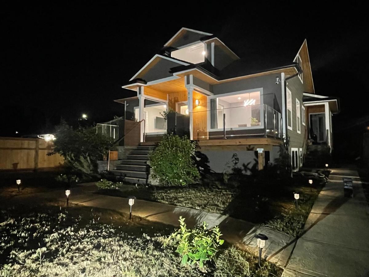 Green Lake 1St Line Home A With Central Air Conditioners Seattle Bagian luar foto